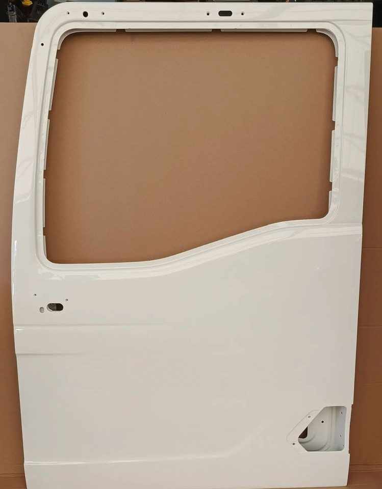 MAN TG3 TGX DRZWI LEWE - Door and parts: picture 1 MAN TG3 TGX DRZWI LEWE - Door and parts: picture 1