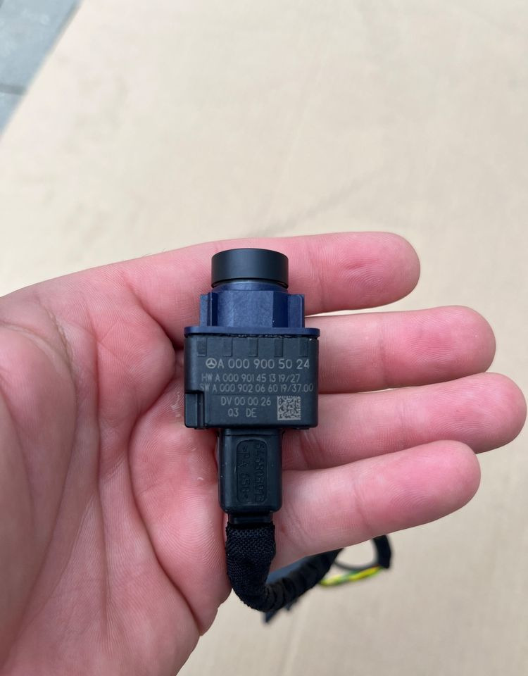 NOWA kamera cofania Mercedes Sprinter W907 W910 tylna - Body and exterior for Van: picture 2 NOWA kamera cofania Mercedes Sprinter W907 W910 tylna - Body and exterior for Van: picture 2