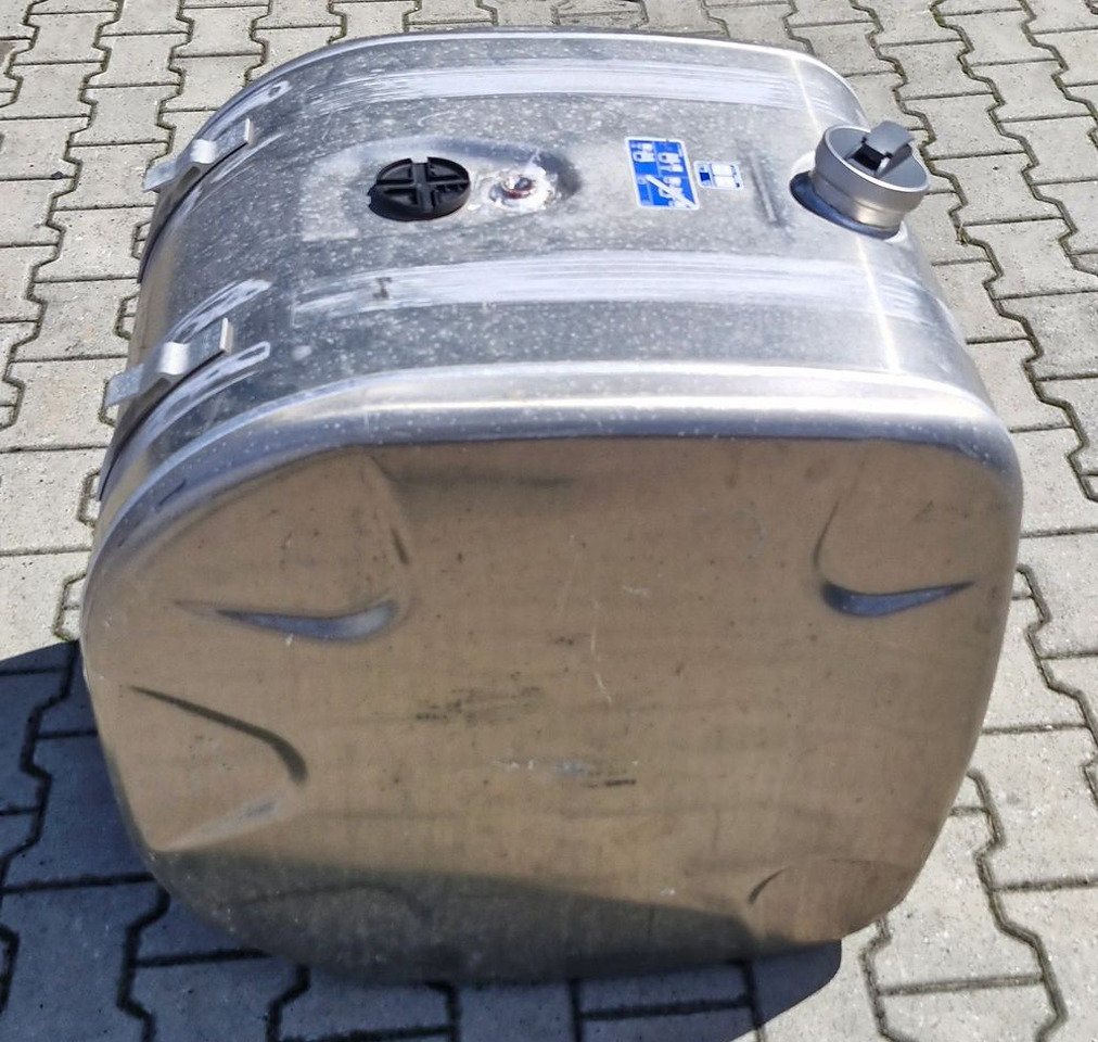 SCANIA R S ZBIORNIK PALIWA 265L NOWY - Fuel system: picture 4 SCANIA R S ZBIORNIK PALIWA 265L NOWY - Fuel system: picture 4