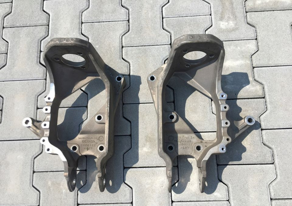 Scania R CP mocowanie poduszki amortyzatora - Shock absorber for Truck: picture 1 Scania R CP mocowanie poduszki amortyzatora - Shock absorber for Truck: picture 1