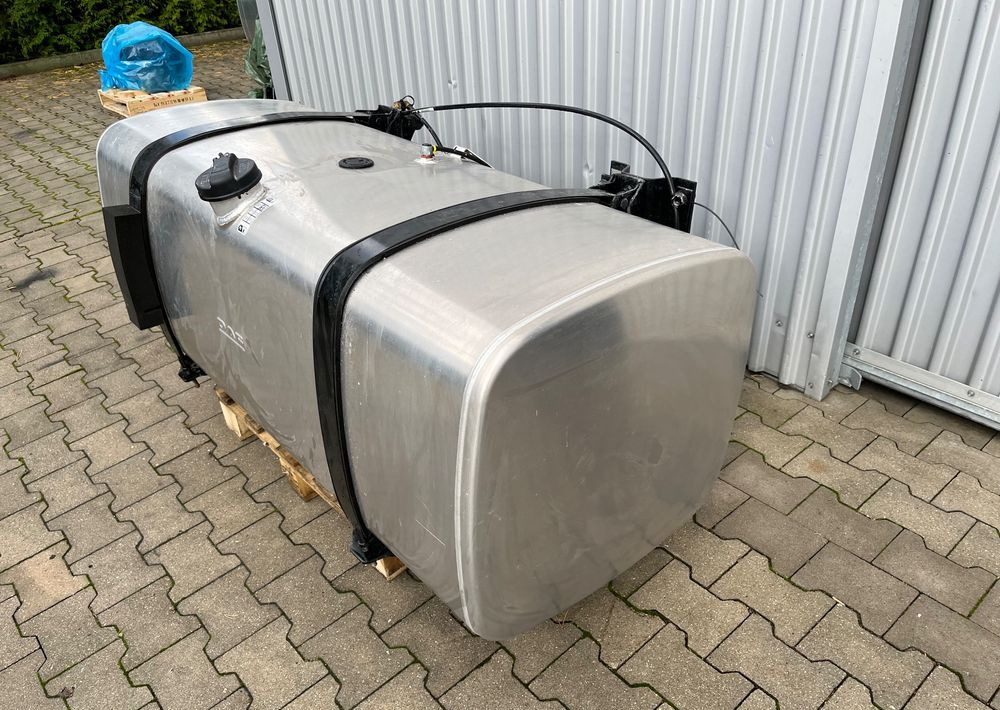 Zbiornik paliwa DAF XG XF CF 620 litrów bak jak NOWY - Fuel system for Truck: picture 2 Zbiornik paliwa DAF XG XF CF 620 litrów bak jak NOWY - Fuel system for Truck: picture 2