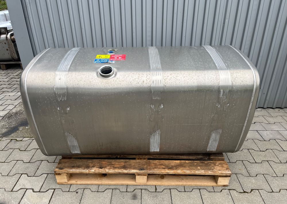 Zbiornik paliwa Scania Super R S 615 L bak NGS NGR - Fuel tank for Truck: picture 1 Zbiornik paliwa Scania Super R S 615 L bak NGS NGR - Fuel tank for Truck: picture 1