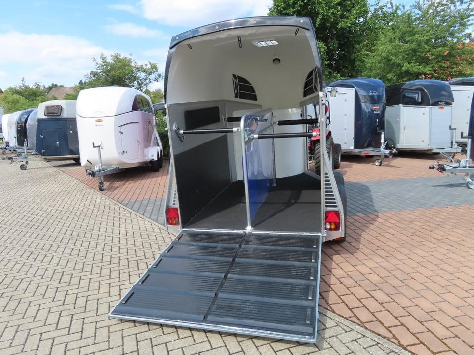 Horse trailer Böckmann, Pferdeanhänger,Champion R, 100 km/h, Dachlüfter, SaKa.: picture 10