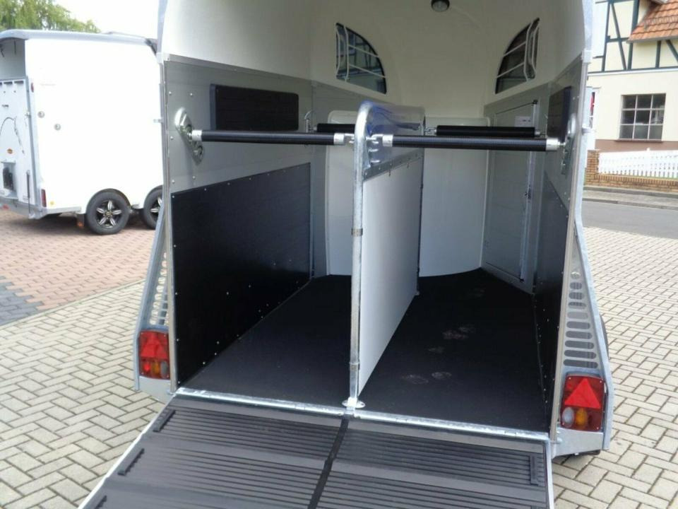 Böckmann Pferdeanhänger Champion R Sattelkammer Aluboden - Horse trailer: picture 4 Böckmann Pferdeanhänger Champion R Sattelkammer Aluboden - Horse trailer: picture 4