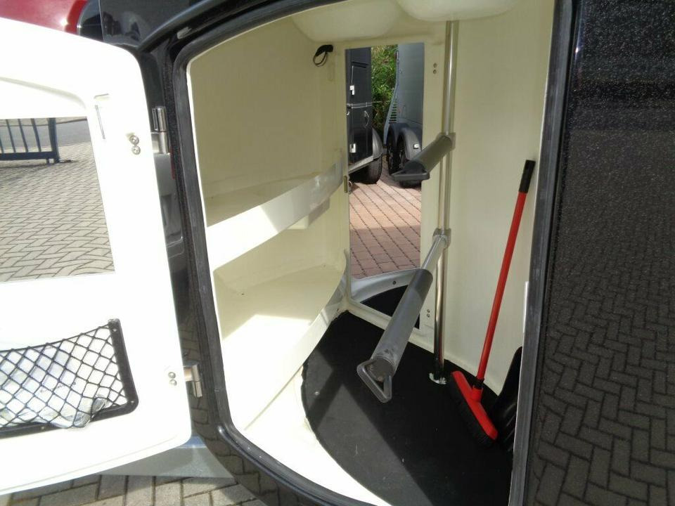 Böckmann, Pferdeanhänger, Grand Master, WCF,Aluboden, 100 km/h - Horse trailer: picture 3 Böckmann, Pferdeanhänger, Grand Master, WCF,Aluboden, 100 km/h - Horse trailer: picture 3