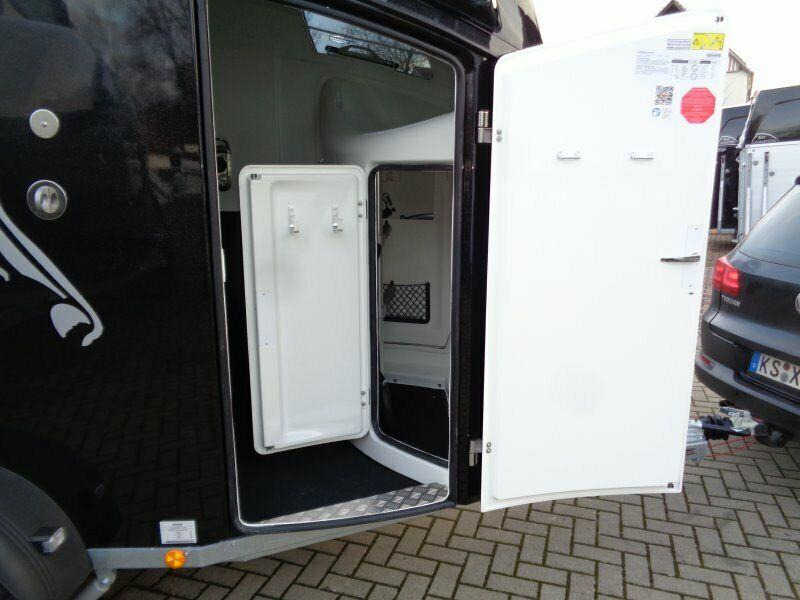 Böckmann, Pferdeanhänger, Master 23, WCF,Aluboden, SaKa, 100 km/h - Horse trailer: picture 5 Böckmann, Pferdeanhänger, Master 23, WCF,Aluboden, SaKa, 100 km/h - Horse trailer: picture 5