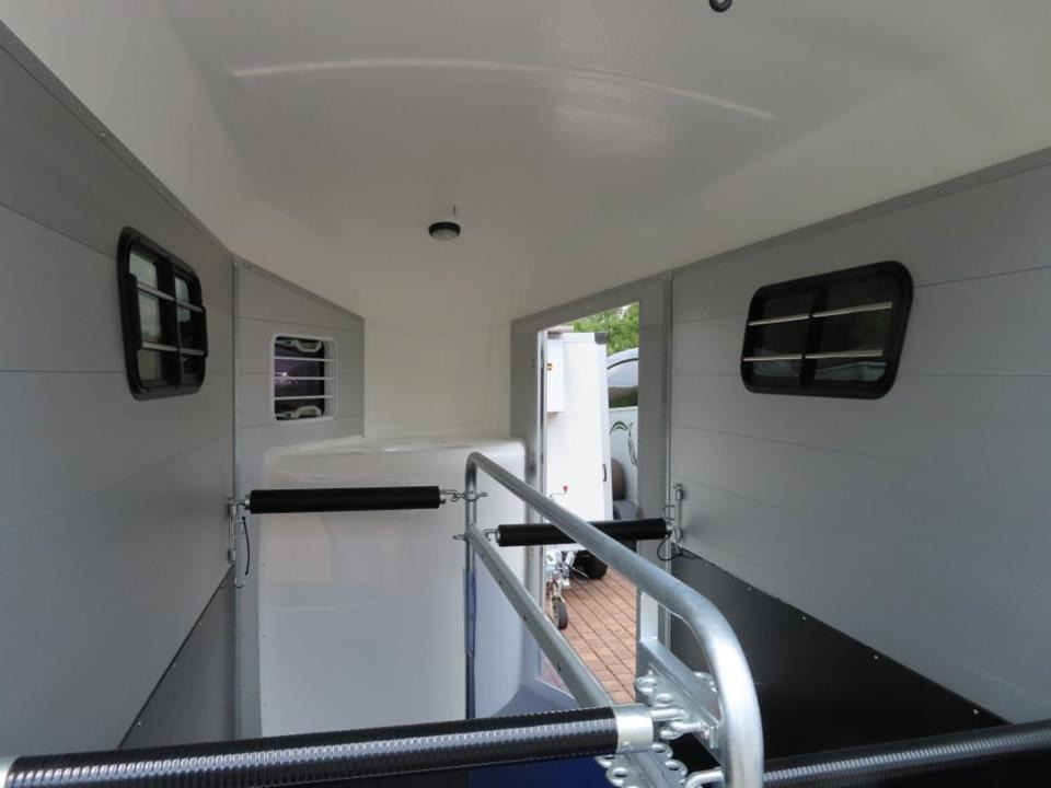 Horse trailer Böckmann Pferdeanhänger, Portax,Sondermodell Aluboden, Sattelkam.: picture 9
