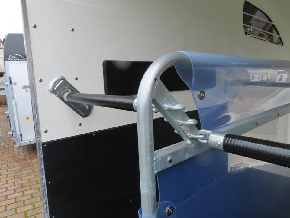 Pferdeanhänger Böckmann Comfort 100km/h Sattelkammer Aluboden - Horse trailer: picture 4 Pferdeanhänger Böckmann Comfort 100km/h Sattelkammer Aluboden - Horse trailer: picture 4