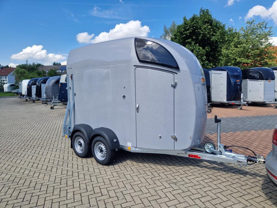 Pferdeanhänger Böckmann Comfort 23 Sattelkammer Aluboden 100km/h - Horse trailer: picture 1 Pferdeanhänger Böckmann Comfort 23 Sattelkammer Aluboden 100km/h - Horse trailer: picture 1
