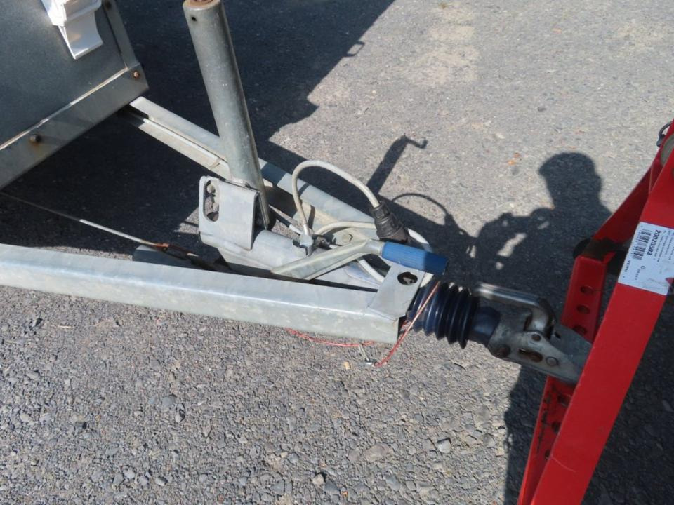 Horse trailer Pferdeanhänger PKW Anhänger Henra Radstoßdämpfer TÜV NEU: picture 6
