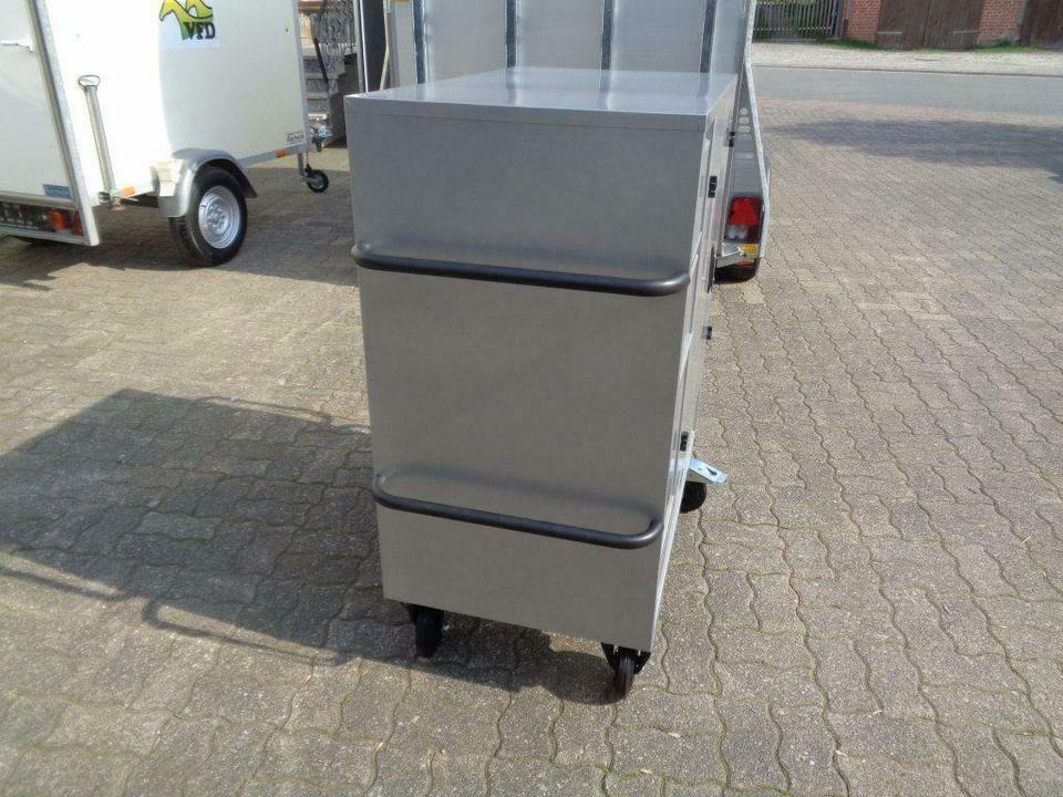 Turnierschrank fahrbar NEU pulverbeschichtet abschließbar - Tool/ Equipment: picture 5 Turnierschrank fahrbar NEU pulverbeschichtet abschließbar - Tool/ Equipment: picture 5