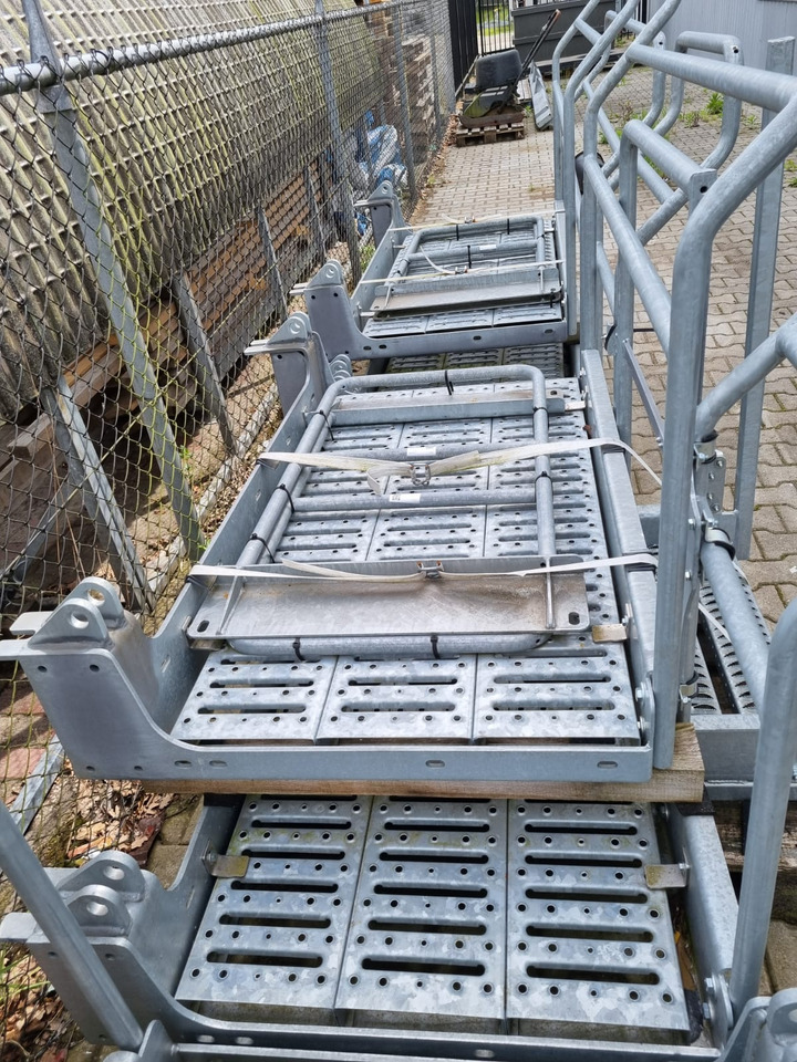 Sennebogen 840 E series complete gallery set new - Frame/ Chassis for Waste/ Industry handler: picture 5 Sennebogen 840 E series complete gallery set new - Frame/ Chassis for Waste/ Industry handler: picture 5