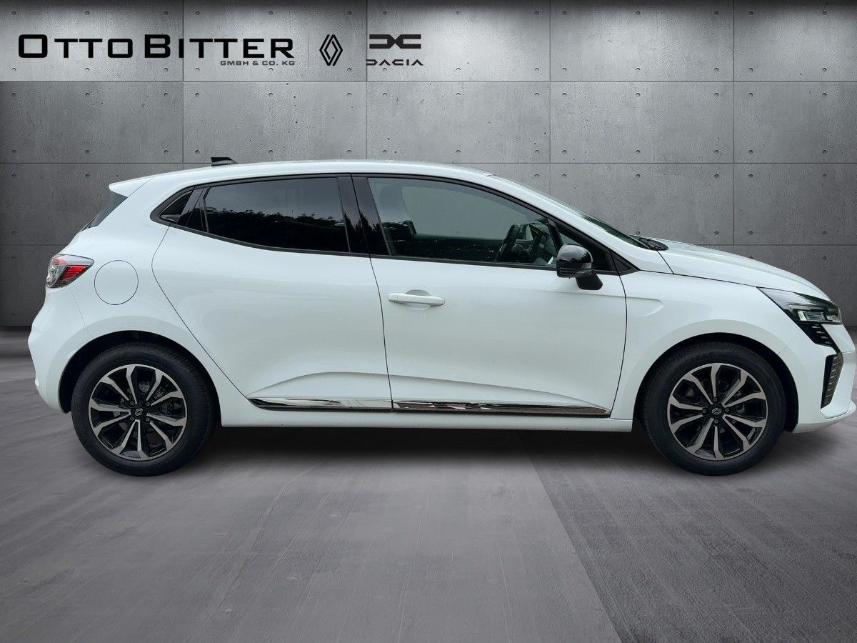 Renault Clio Techno TCe90 PAKET-NAVI+WINTER (SITZH/NAVI) - Sedan: picture 5 Renault Clio Techno TCe90 PAKET-NAVI+WINTER (SITZH/NAVI) - Sedan: picture 5