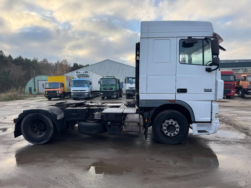DAF 105 XF 460 Space Cab (MANUAL GEARBOX / BOITE MANUELLE / PERFECT CONDITION) - Tractor unit: picture 4 DAF 105 XF 460 Space Cab (MANUAL GEARBOX / BOITE MANUELLE / PERFECT CONDITION) - Tractor unit: picture 4