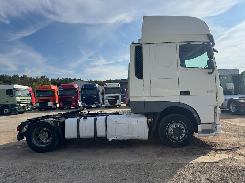 DAF XF 460 Super Space Cab (PERFECT CONDITION / PARFAIT ETAT) - Tractor unit: picture 4 DAF XF 460 Super Space Cab (PERFECT CONDITION / PARFAIT ETAT) - Tractor unit: picture 4
