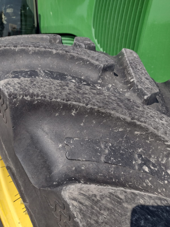 JOHN DEERE 6520 PREMIUM - Farm tractor: picture 4 JOHN DEERE 6520 PREMIUM - Farm tractor: picture 4