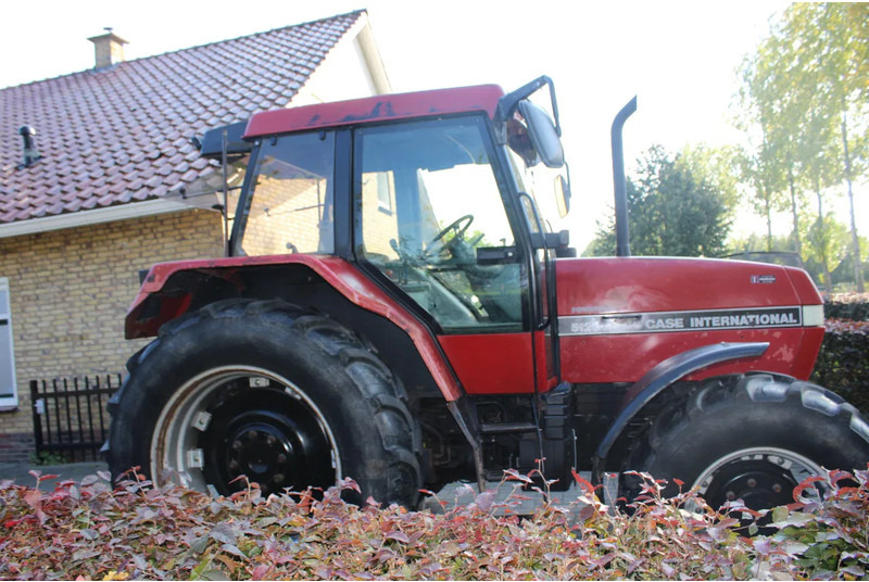 Case INTERNATIONAL 5120 - Farm tractor: picture 2 Case INTERNATIONAL 5120 - Farm tractor: picture 2