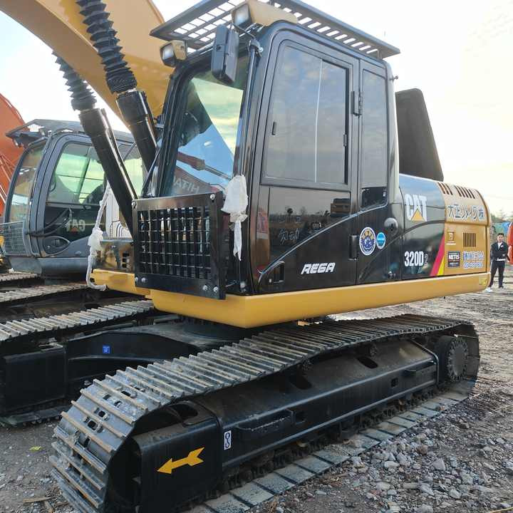 95% New Well CAT320D Maintained Low Working Hours Used Excavator CAT320d Used Excavator for Sale at the Lowest Price - Crawler excavator: picture 1 95% New Well CAT320D Maintained Low Working Hours Used Excavator CAT320d Used Excavator for Sale at the Lowest Price - Crawler excavator: picture 1