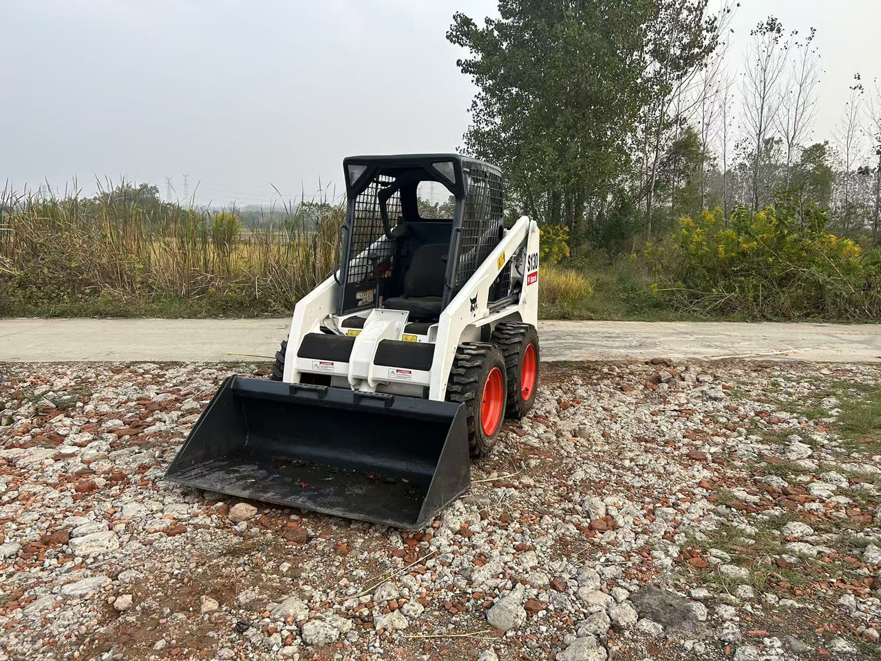 BOBCAT s130 - Skid steer loader: picture 5 BOBCAT s130 - Skid steer loader: picture 5