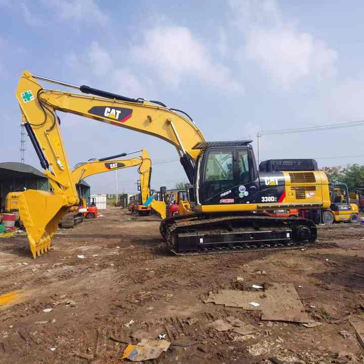 CAT second-hand 330D excavator sold at low price and in very good condition Japanese original hydraulic crawler excavator - Excavator: picture 4 CAT second-hand 330D excavator sold at low price and in very good condition Japanese original hydraulic crawler excavator - Excavator: picture 4