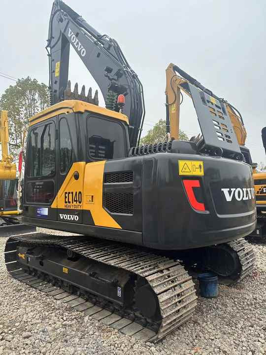 China Brand Used VOLVO EC140 Mini Excavator 6ton Crawler Earth Digger Machine for Sale - Mini excavator: picture 2 China Brand Used VOLVO EC140 Mini Excavator 6ton Crawler Earth Digger Machine for Sale - Mini excavator: picture 2
