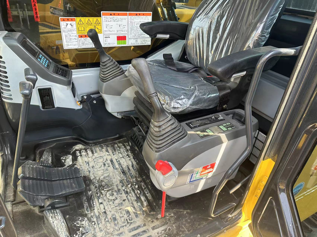 Construction machinery Komatsu pc350-7: picture 11