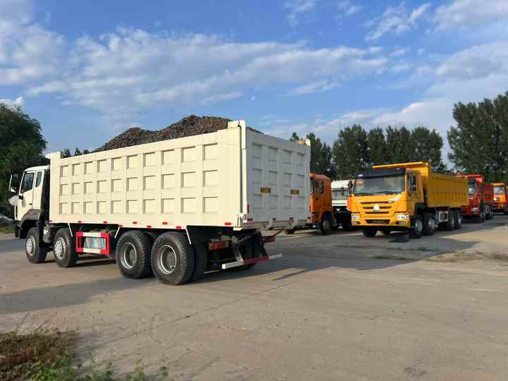 Good Performance Howo Brand 8*4 Dump Truck Used Howo 371 375 400 Horsepower 6*4 8*4 Wheels on Sale - Tipper: picture 3 Good Performance Howo Brand 8*4 Dump Truck Used Howo 371 375 400 Horsepower 6*4 8*4 Wheels on Sale - Tipper: picture 3