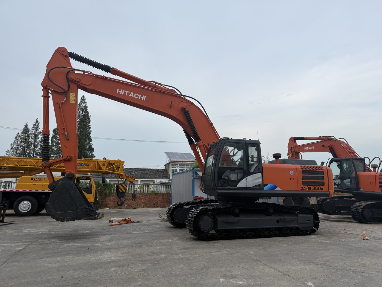 HITACHI 350-5g - Crawler excavator: picture 2 HITACHI 350-5g - Crawler excavator: picture 2