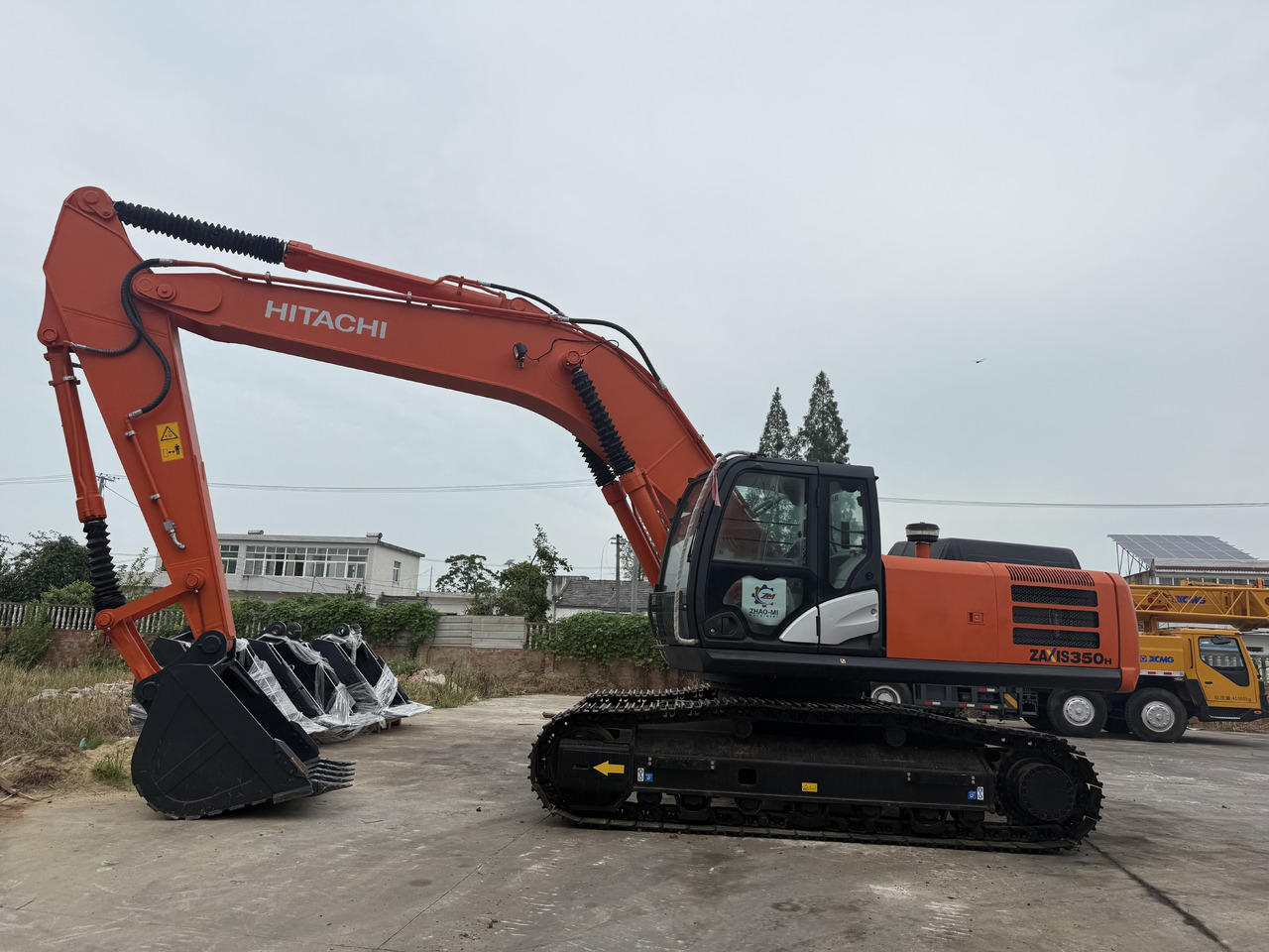 Hitachi Used Hitachi 350-5g Excavator - Crawler excavator: picture 3 Hitachi Used Hitachi 350-5g Excavator - Crawler excavator: picture 3