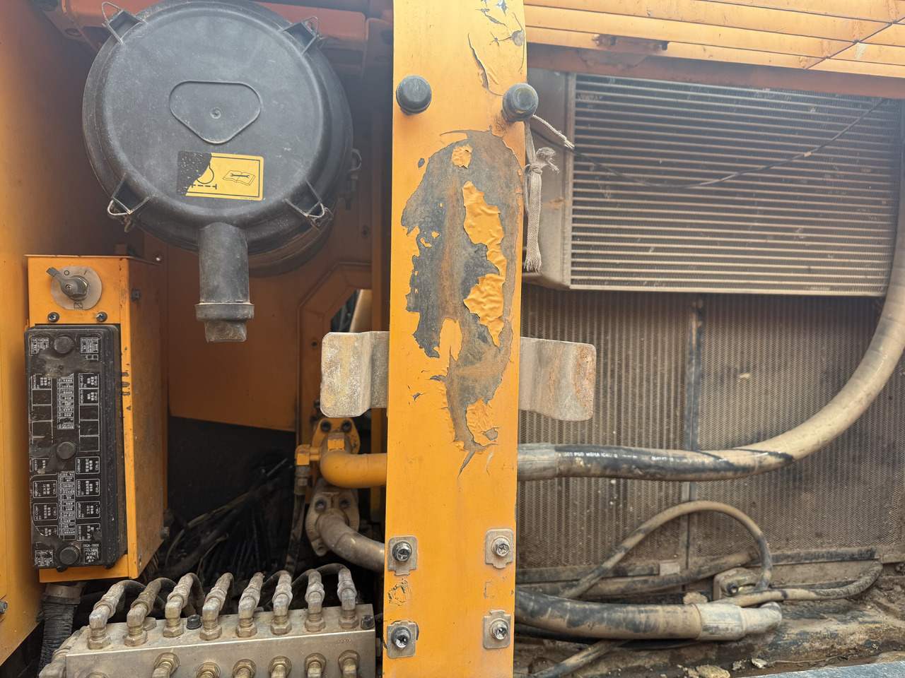 Crawler excavator Hyundai 305-9t [ Copy ]: picture 9