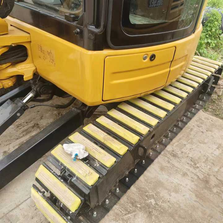 Origin High Quality Used Caterpillar Cat303.5 Digger Best Price Large 36 Tons Earth-moving Machinery - Crawler excavator: picture 4 Origin High Quality Used Caterpillar Cat303.5 Digger Best Price Large 36 Tons Earth-moving Machinery - Crawler excavator: picture 4