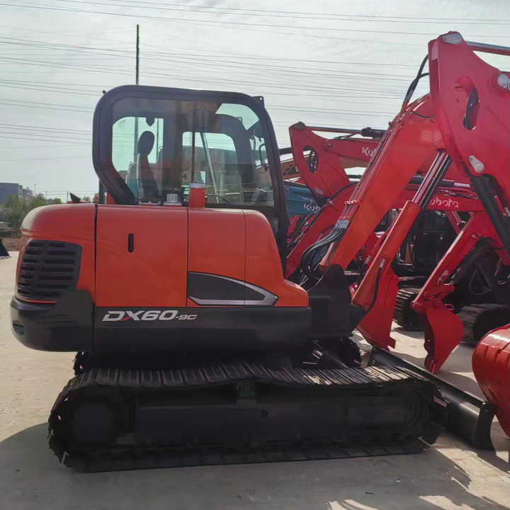 Used Digger DOOSAN DX60 Construction Machinery Construction Digger Used DOOSAN DX60 Cheap Excavator - Crawler excavator: picture 1 Used Digger DOOSAN DX60 Construction Machinery Construction Digger Used DOOSAN DX60 Cheap Excavator - Crawler excavator: picture 1