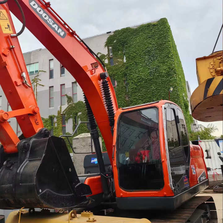 Used Doosan Hydraulic Excavator DX140 Low Price Korea Doosan DX140-9 Used Excavator for Sale - Excavator: picture 1 Used Doosan Hydraulic Excavator DX140 Low Price Korea Doosan DX140-9 Used Excavator for Sale - Excavator: picture 1
