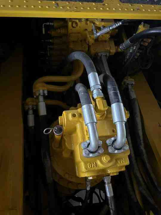 Excavator Used KOMATSU PC450-8 Excavator | Low Hours | Heavy-Duty Performance | Global Shipping [ Copy ] [ Copy ]: picture 6
