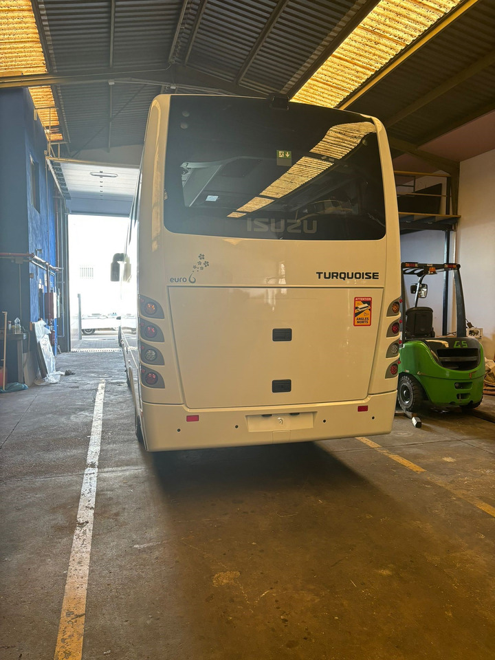 New Coach ISUZU TURQUOISE: picture 9