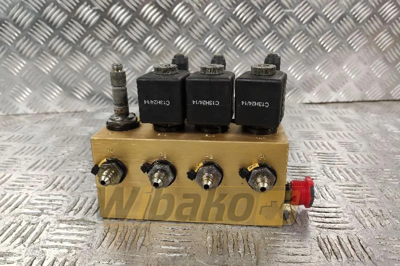 Atlas Copco ROC P7-11 - Hydraulic valve for Construction machinery: picture 2 Atlas Copco ROC P7-11 - Hydraulic valve for Construction machinery: picture 2