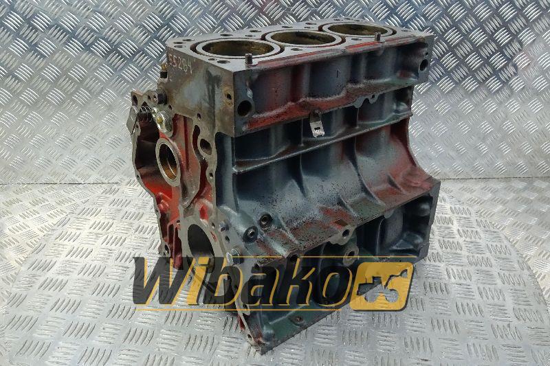 Block for engine Deutz F3L1011F 04178847R - Cylinder block for Construction machinery: picture 1 Block for engine Deutz F3L1011F 04178847R - Cylinder block for Construction machinery: picture 1