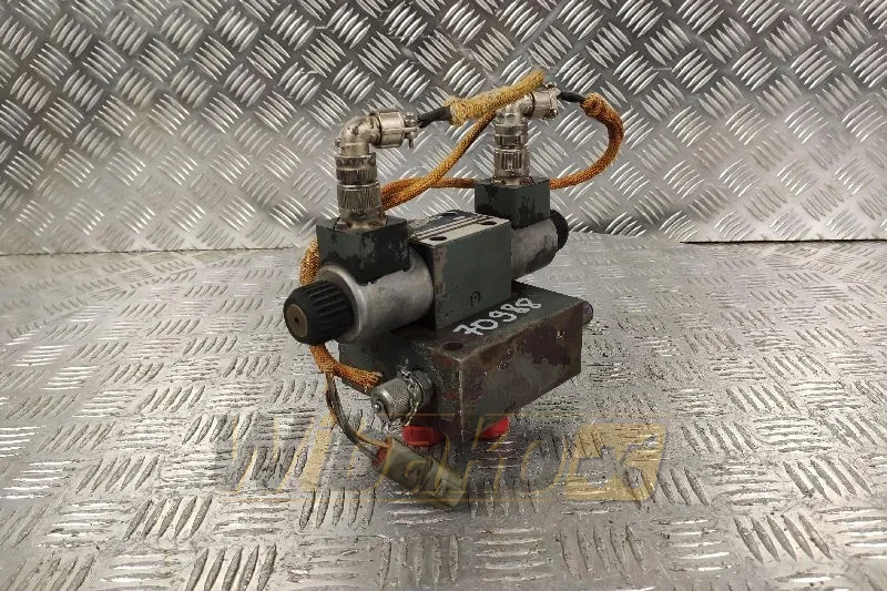 Bosch 081WV06P1N1002CS024/00D0 0810091353 - Hydraulic valve for Construction machinery: picture 2 Bosch 081WV06P1N1002CS024/00D0 0810091353 - Hydraulic valve for Construction machinery: picture 2