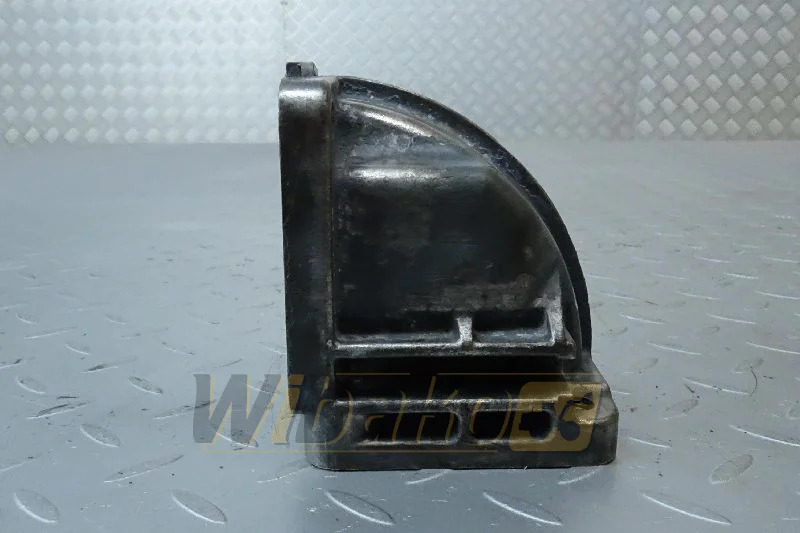 Deutz 04258696 - Intake manifold for Construction machinery: picture 1 Deutz 04258696 - Intake manifold for Construction machinery: picture 1