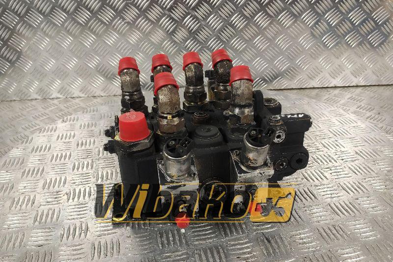 Distributor Parker F130CF02-SE30-001A 3222315521 - Hydraulic valve for Construction machinery: picture 2 Distributor Parker F130CF02-SE30-001A 3222315521 - Hydraulic valve for Construction machinery: picture 2