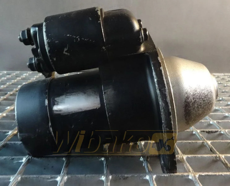 Hitachi 129242-77010 - Starter for Construction machinery: picture 1 Hitachi 129242-77010 - Starter for Construction machinery: picture 1