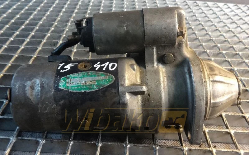 Hitachi 5-81100-111-1 - Starter for Construction machinery: picture 1 Hitachi 5-81100-111-1 - Starter for Construction machinery: picture 1