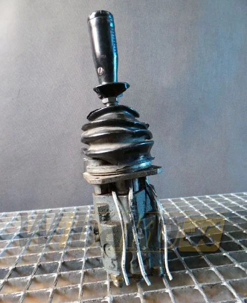 Rexroth sigma 51F6U0620/1-C| - Hydraulic valve for Construction machinery: picture 1 Rexroth sigma 51F6U0620/1-C| - Hydraulic valve for Construction machinery: picture 1