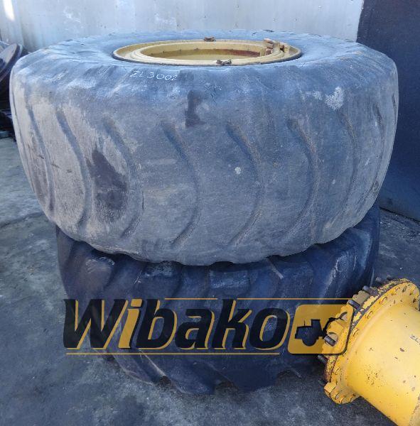 Wheel 23.5/25 19/45/13 - Wheels and tires for Construction machinery: picture 1 Wheel 23.5/25 19/45/13 - Wheels and tires for Construction machinery: picture 1
