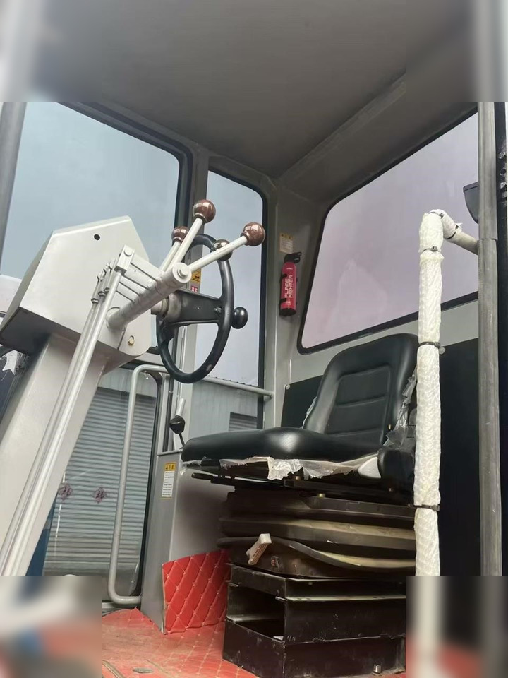 Grader CATERPILLAR 140K: picture 16 Grader CATERPILLAR 140K: picture 16