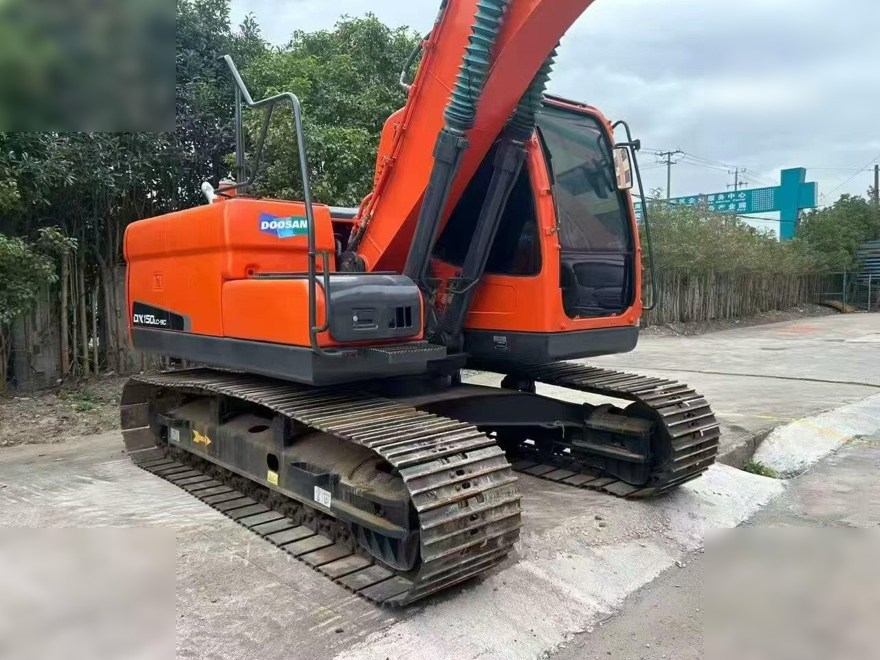 DOOSAN DX150W-9C - Wheel excavator: picture 1 DOOSAN DX150W-9C - Wheel excavator: picture 1