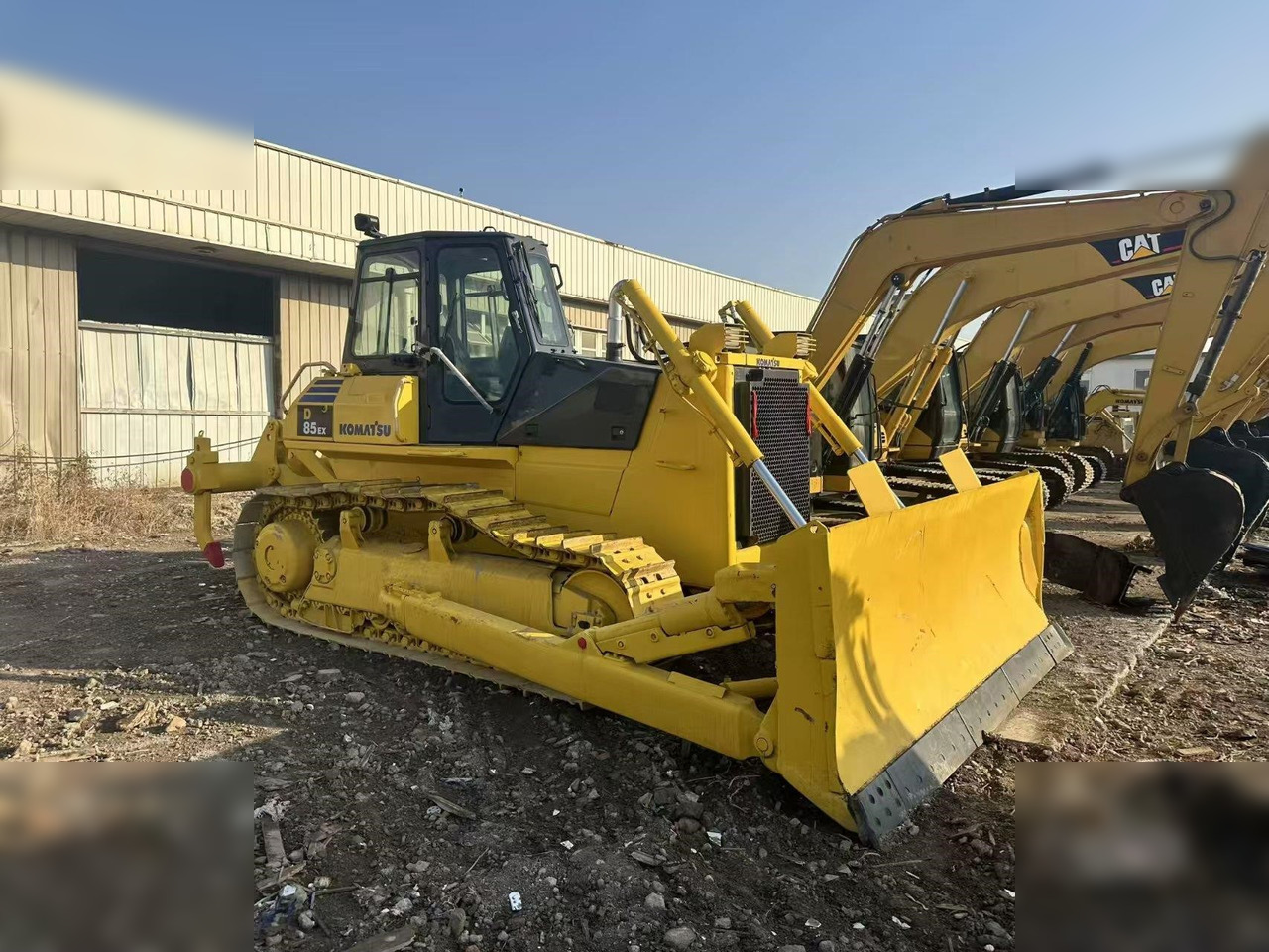 KOMATSU D85EX-18 - Bulldozer: picture 3 KOMATSU D85EX-18 - Bulldozer: picture 3