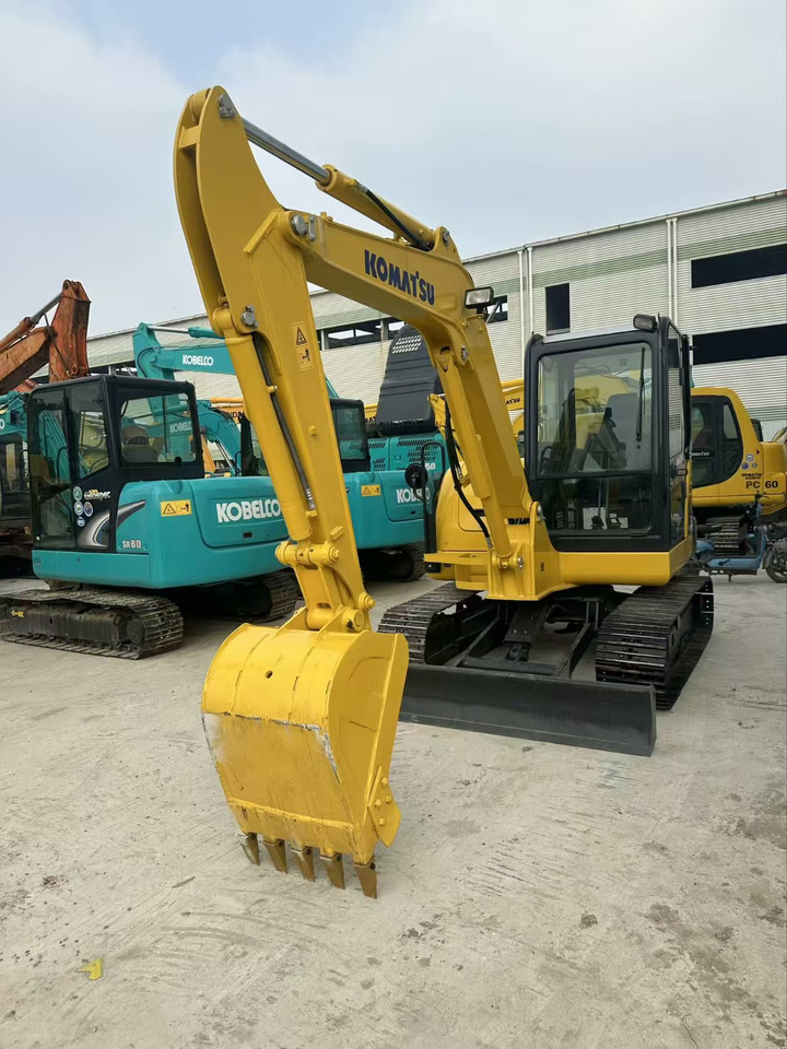 Crawler excavator KOMATSU PC56: picture 12