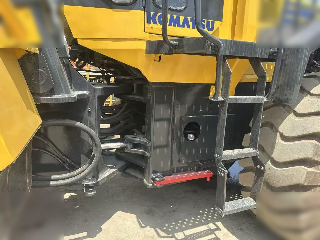 Wheel loader KOMATSU WA470-3: picture 14