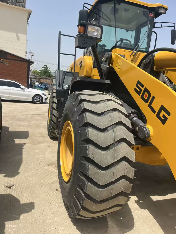 Wheel loader SDLG 958F: picture 9